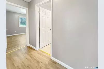 187 West Main Street, East Lyme, CT 06357 - Photo 21