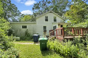 81 Gallup Ln, Waterford, CT 06385 - Photo 7