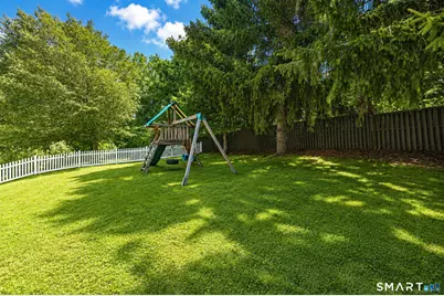 33 Acorn Lane, Milford, CT 06461 - Photo 3