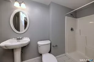 33 Acorn Ln, Milford, CT 06461 - Photo 15