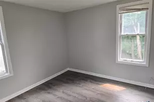 92 Hill St, Waterbury, CT 06704 - Photo 5