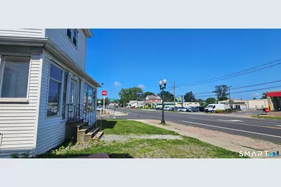 937 New Britain Avenue, West Hartford, CT 06110 - Photo 5
