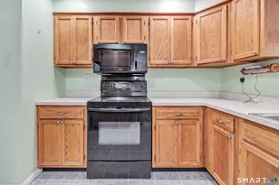 19 Meadowlark Dr, Shelton, CT 06484 - Photo 13
