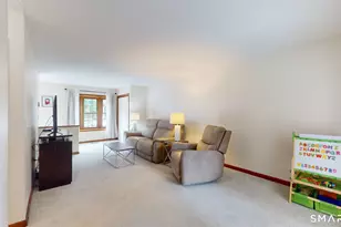 91 Carriage House, Enfield, CT 06082 - Photo 9