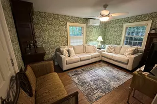 95 Hemlock Rd, New Haven, CT 06511 - Photo 13