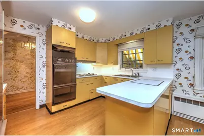 814 Grassy Hill Road, Orange, CT 06477 - Photo 17