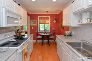 441 Heritage Vlg, Southbury, CT 06488 - Photo 9