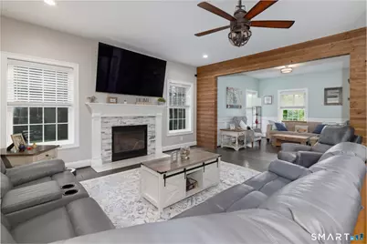 81 Evergreen Crossing, New Hartford, CT 06057 - Photo 13