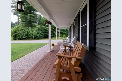 81 Evergreen Crossing, New Hartford, CT 06057 - Photo 3