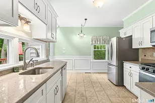 41 Greystone, Shelton, CT 06484 - Photo 13