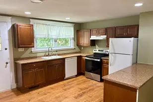 565 Sylvan Ave, Waterbury, CT 06706 - Photo 11