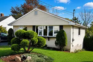 17 Rutherford St, New Britain, CT 06051 - Photo 1