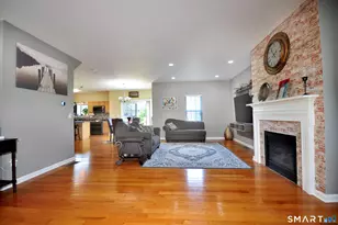 81 Windermere Village R Rd, Ellington, CT 06029 - Photo 15