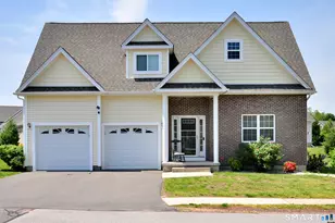 81 Windermere Village R Rd, Ellington, CT 06029 - Photo 1