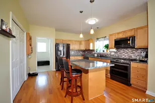 81 Windermere Village R Rd, Ellington, CT 06029 - Photo 3
