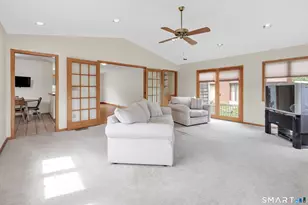 470 Oceanview Terrace, Stratford, CT 06615 - Photo 15