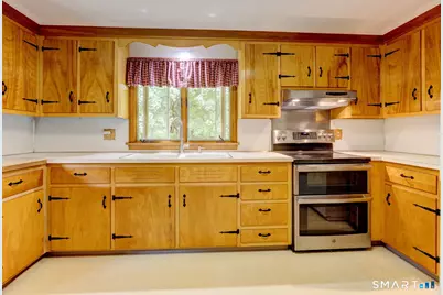 393 Turkey Hill Road, Haddam, CT 06438 - Photo 15