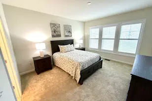 941 Mackenzie Ln, Oxford, CT 06478 - Photo 21