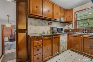 4 Marilyn Rd, Waterford, CT 06385 - Photo 9