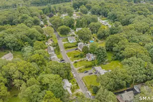 4 Marilyn Rd, Waterford, CT 06385 - Photo 33