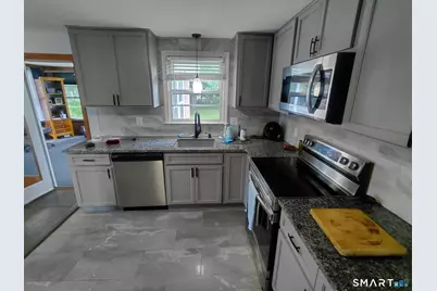 101 Brace Road, Newington, CT 06111 - Photo 7