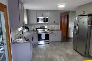 101 Brace Rd, Newington, CT 06111 - Photo 11
