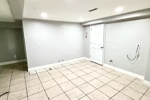 153 Oaklawn Ave, Stamford, CT 06905 - Photo 11