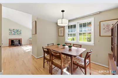 8 Valley View Drive, Simsbury, CT 06089 - Photo 7