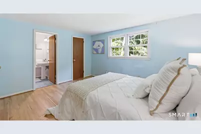 8 Valley View Drive, Simsbury, CT 06089 - Photo 13
