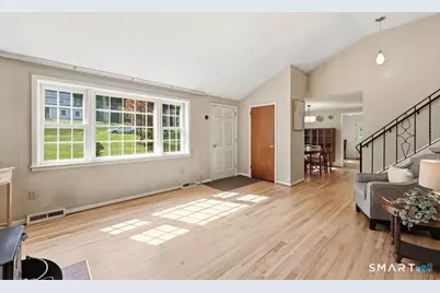 8 Valley View Drive, Simsbury, CT 06089 - Photo 5