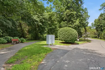 6 Knoll Lane #6, Simsbury, CT 06089 - Photo 17