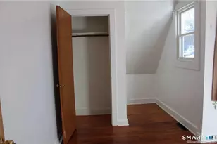 33 Harrison Ave, Branford, CT 06405 - Photo 17