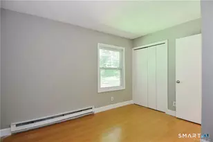 8 Circle Dr, Farmington, CT 06085 - Photo 9