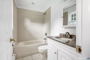 22 Old Lantern Pl, Norwalk, CT 06851 - Photo 19