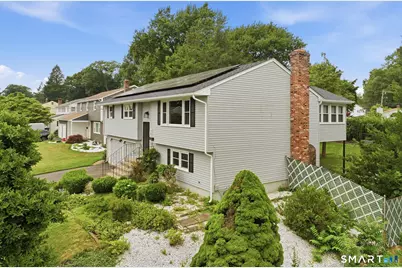 30 Jeffrey Lane, Newington, CT 06111 - Photo 3