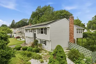30 Jeffrey Ln, Newington, CT 06111 - Photo 3
