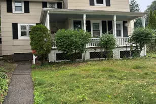 176 Forest St, New Canaan, CT 06840 - Photo 1