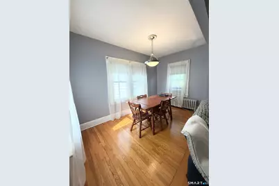 118 Cambridge Street #2nd Floor, West Hartford, CT 06110 - Photo 9