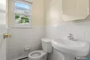 73 Maple Tree Ave, Stamford, CT 06906 - Photo 9