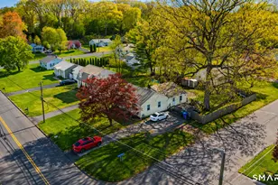 157 Back Ln, Newington, CT 06111 - Photo 7