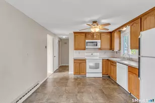 9 Cross Dr, Waterford, CT 06385 - Photo 23