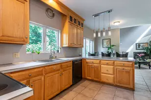 348 Hoop Pole Hill Rd, Woodbury, CT 06798 - Photo 13