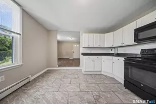 19 Hawkins St, Derby, CT 06418 - Photo 3