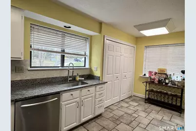 334 Conestoga Way #334, Glastonbury, CT 06033 - Photo 15