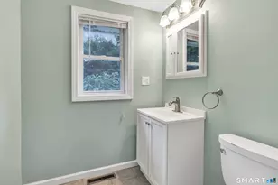 31 Webster Dr, Ansonia, CT 06401 - Photo 17