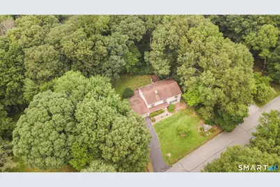 43 Robinhood Drive, Ledyard, CT 06335 - Photo 3