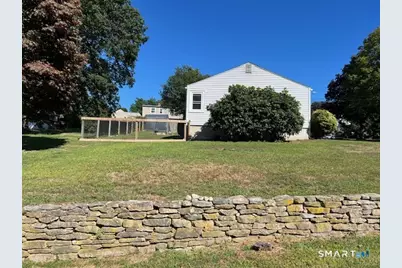 121 Riverview Avenue, Groton, CT 06340 - Photo 7