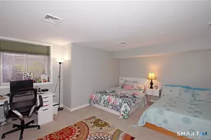 39 Ives St, Hamden, CT 06518 - Photo 25