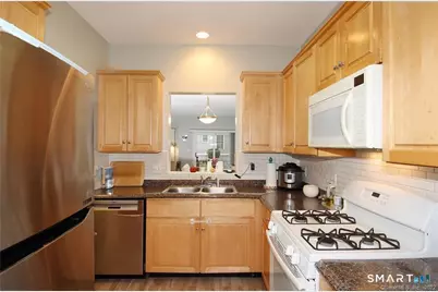39 Ives Street #102, Hamden, CT 06518 - Photo 9