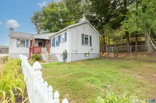 745 Upper Maple St, Killingly, CT 06239 - Photo 5